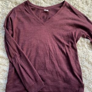 Lole Women's V-Neck Sweater in Burgundy